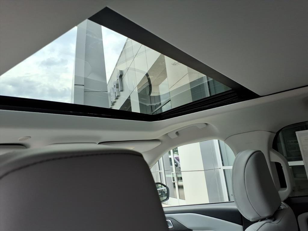 new 2025 Ford Explorer car, priced at $57,645