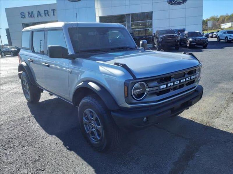 new 2024 Ford Bronco car, priced at $43,287