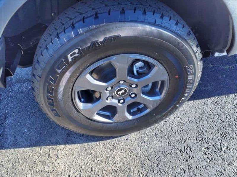 new 2024 Ford Bronco car, priced at $43,287