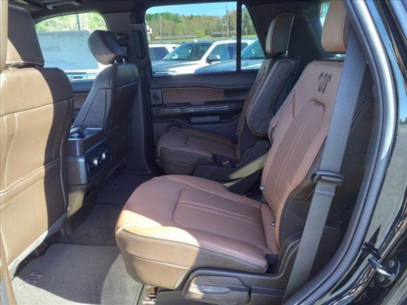 new 2024 Ford Expedition car, priced at $71,250