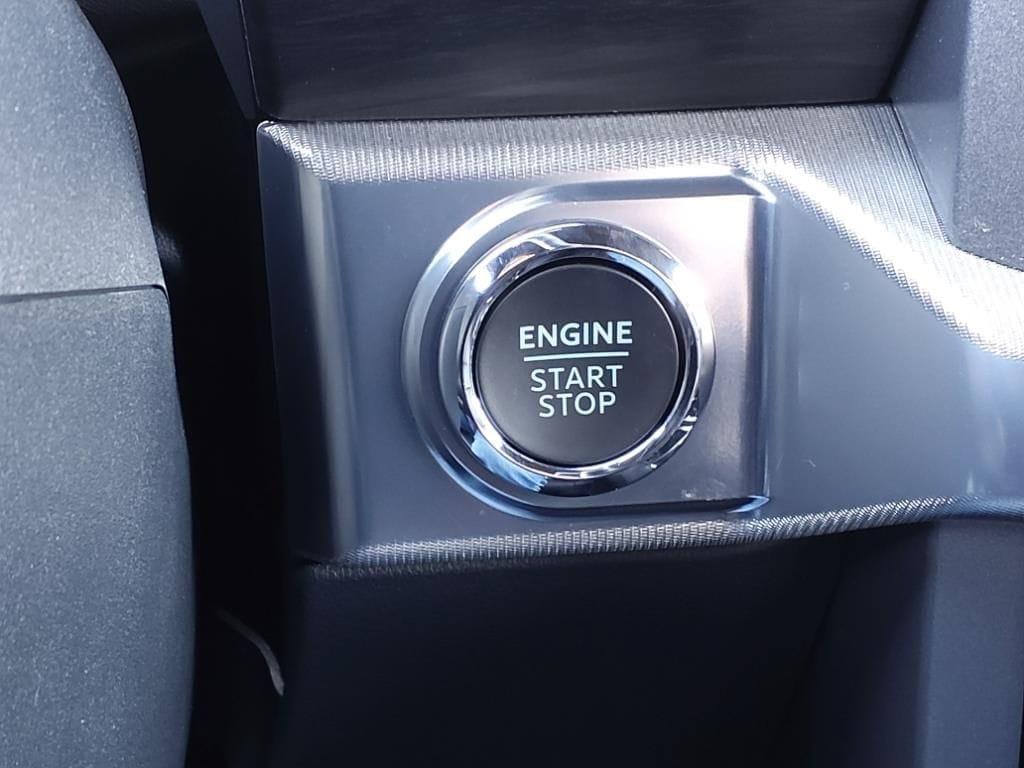 new 2025 Ford F-150 car, priced at $63,148