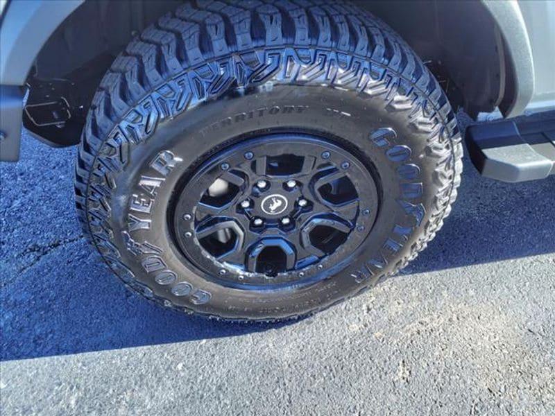 new 2024 Ford Bronco car, priced at $60,775