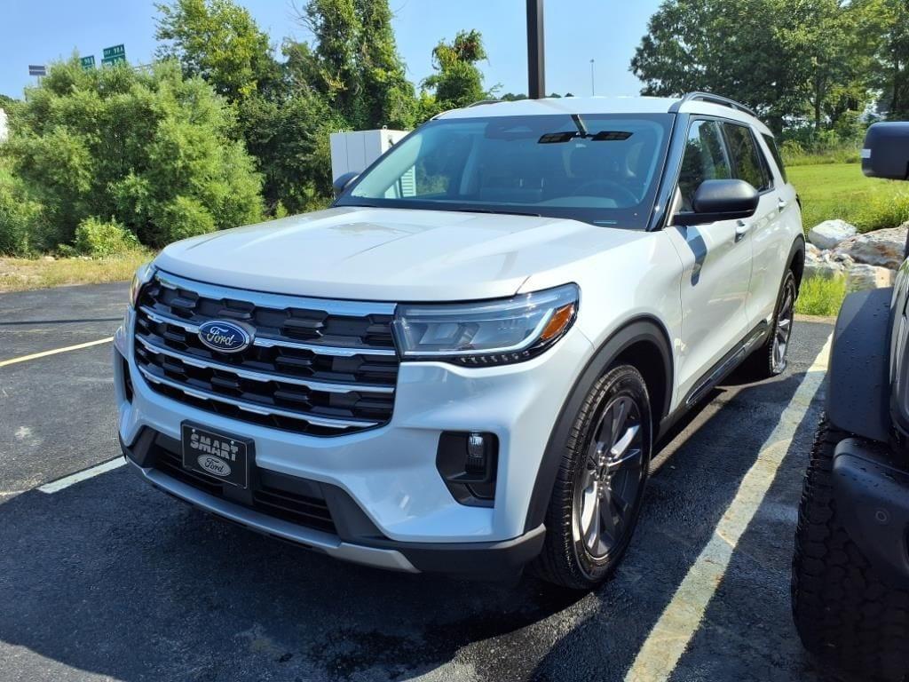 new 2025 Ford Explorer car, priced at $47,085