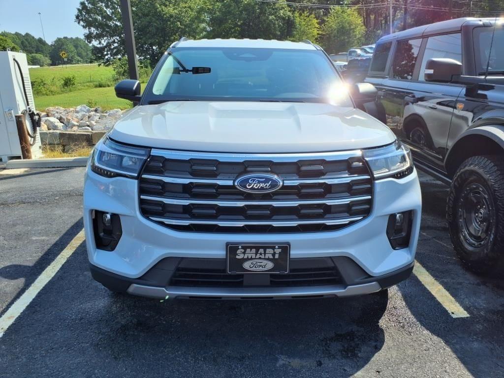 new 2025 Ford Explorer car, priced at $47,085