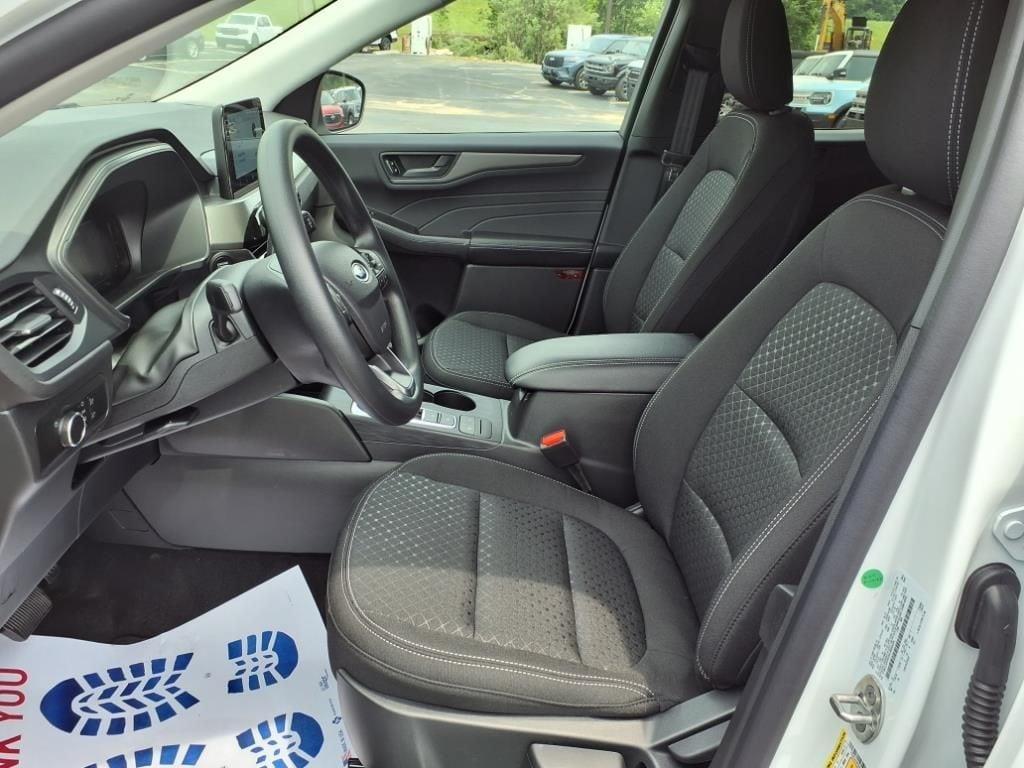 new 2025 Ford Escape car, priced at $26,645