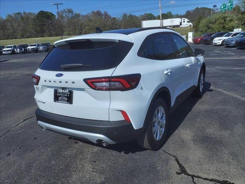 new 2025 Ford Escape car, priced at $33,915