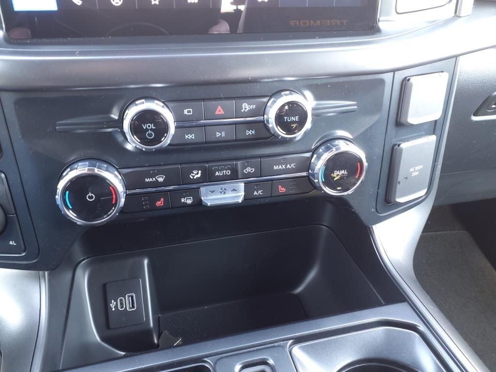 new 2025 Ford F-150 car, priced at $60,852