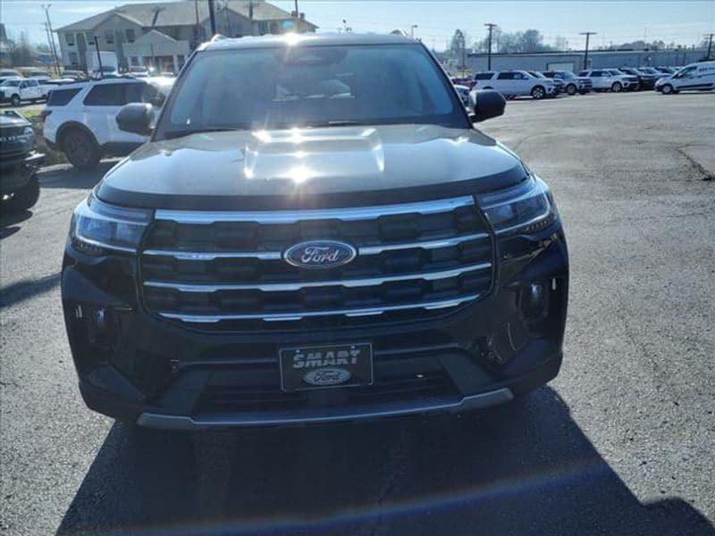 new 2025 Ford Explorer car, priced at $41,538