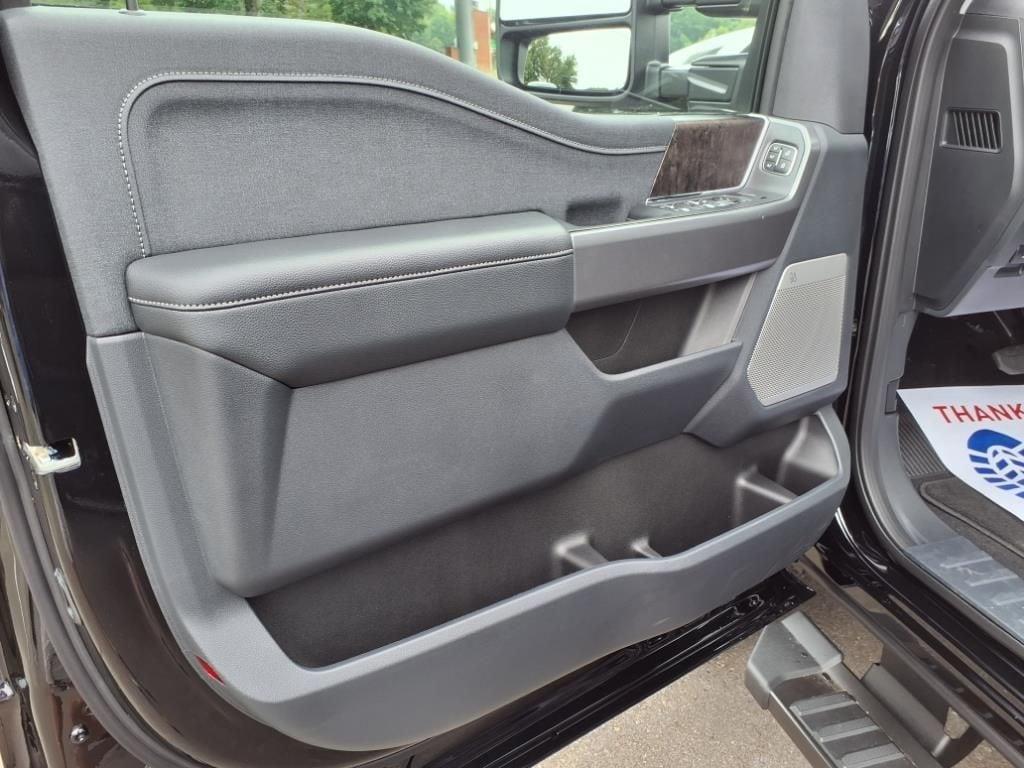 new 2025 Ford F-250 car, priced at $90,775