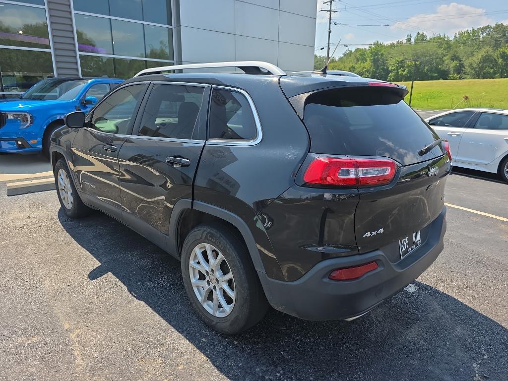 used 2015 Jeep Cherokee car, priced at $11,994
