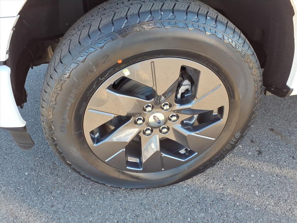 new 2025 Ford F-150 car, priced at $52,360