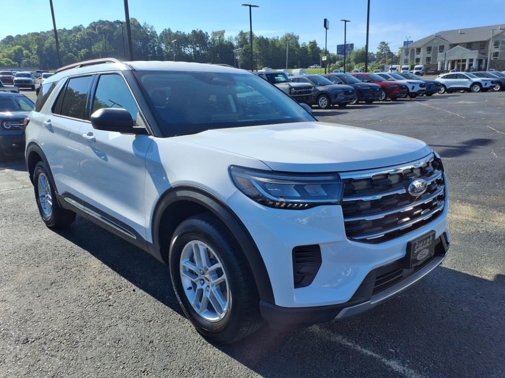 new 2025 Ford Explorer car, priced at $43,295