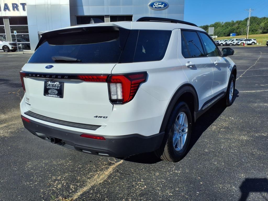 new 2025 Ford Explorer car, priced at $43,295