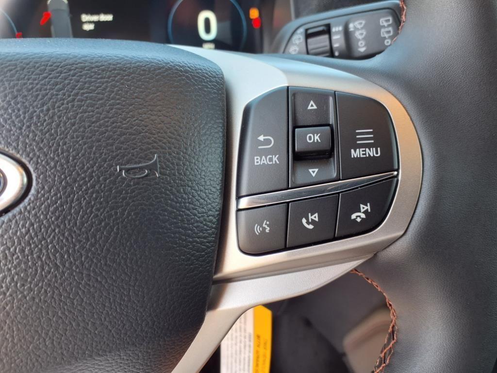 new 2025 Ford Explorer car, priced at $43,295