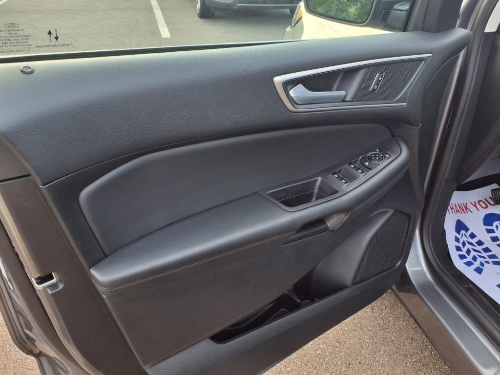 used 2024 Ford Edge car, priced at $25,515