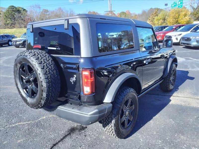 new 2024 Ford Bronco car, priced at $48,076