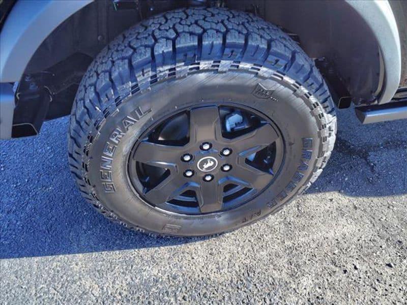 new 2024 Ford Bronco car, priced at $48,076