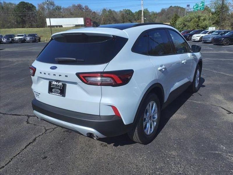 new 2025 Ford Escape car, priced at $29,284