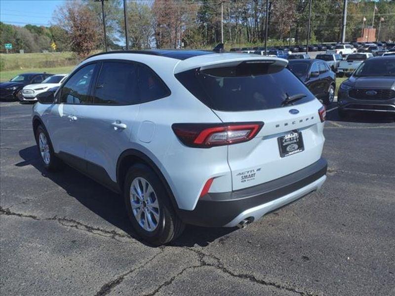 new 2025 Ford Escape car, priced at $29,284