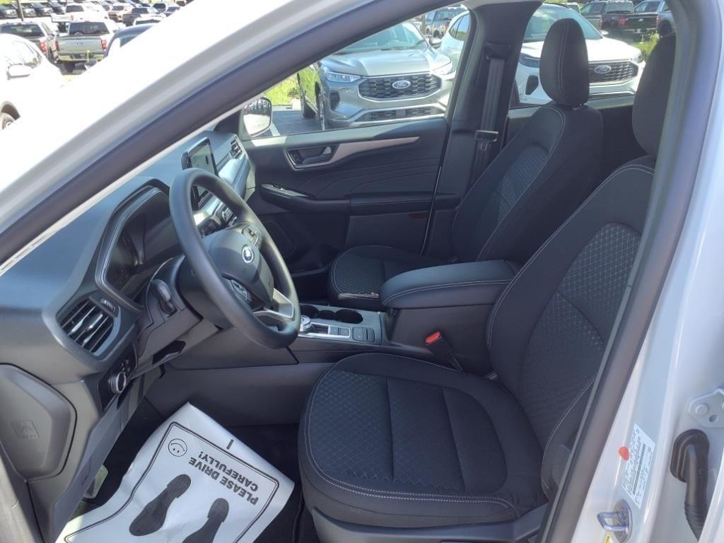 new 2025 Ford Escape car, priced at $29,356