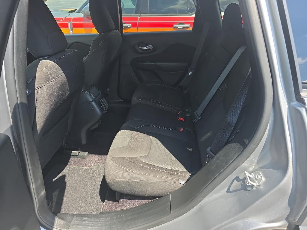 used 2017 Jeep Cherokee car, priced at $13,273