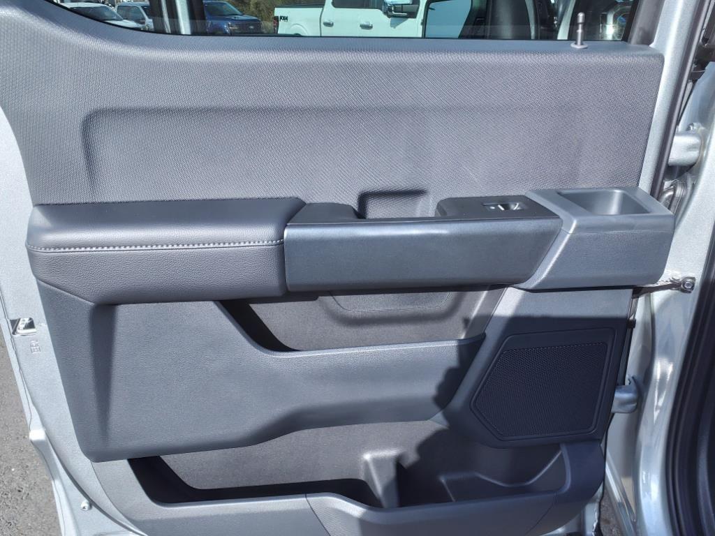 new 2025 Ford F-150 car, priced at $44,333