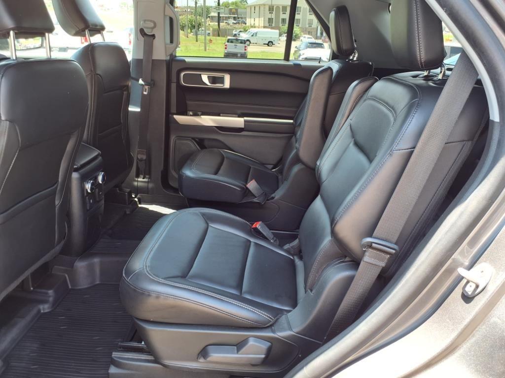 used 2022 Ford Explorer car, priced at $27,400