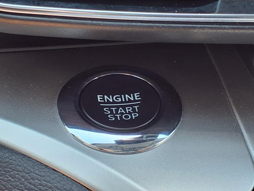 used 2022 Ford Explorer car, priced at $27,400
