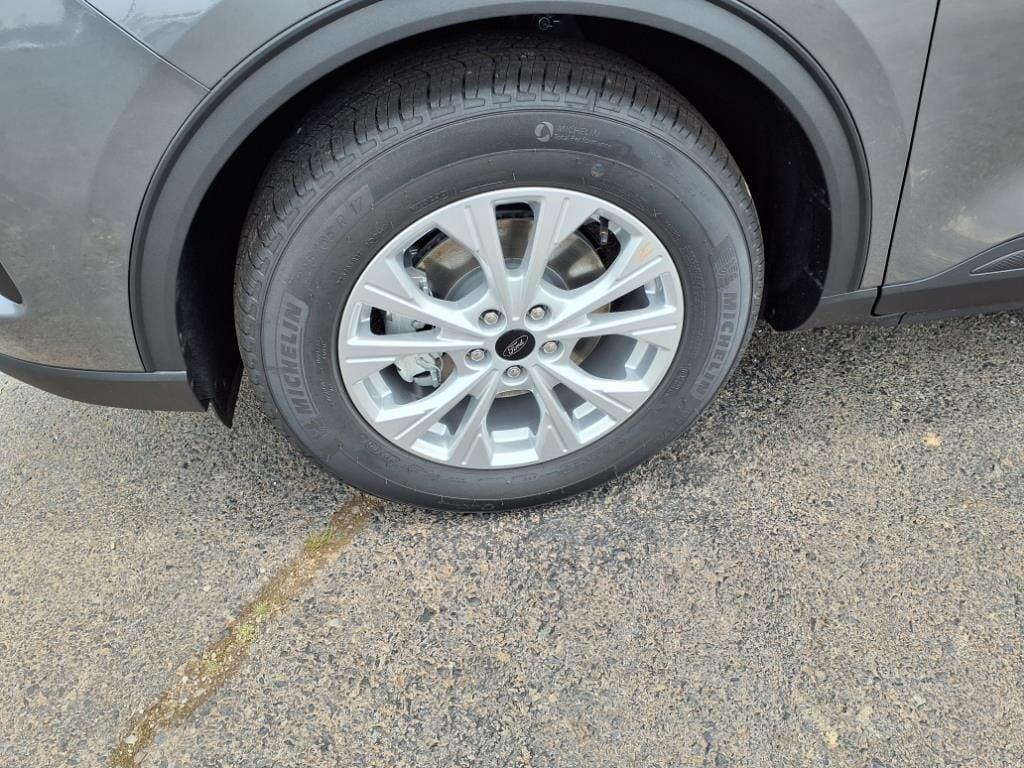 new 2025 Ford Escape car, priced at $26,645