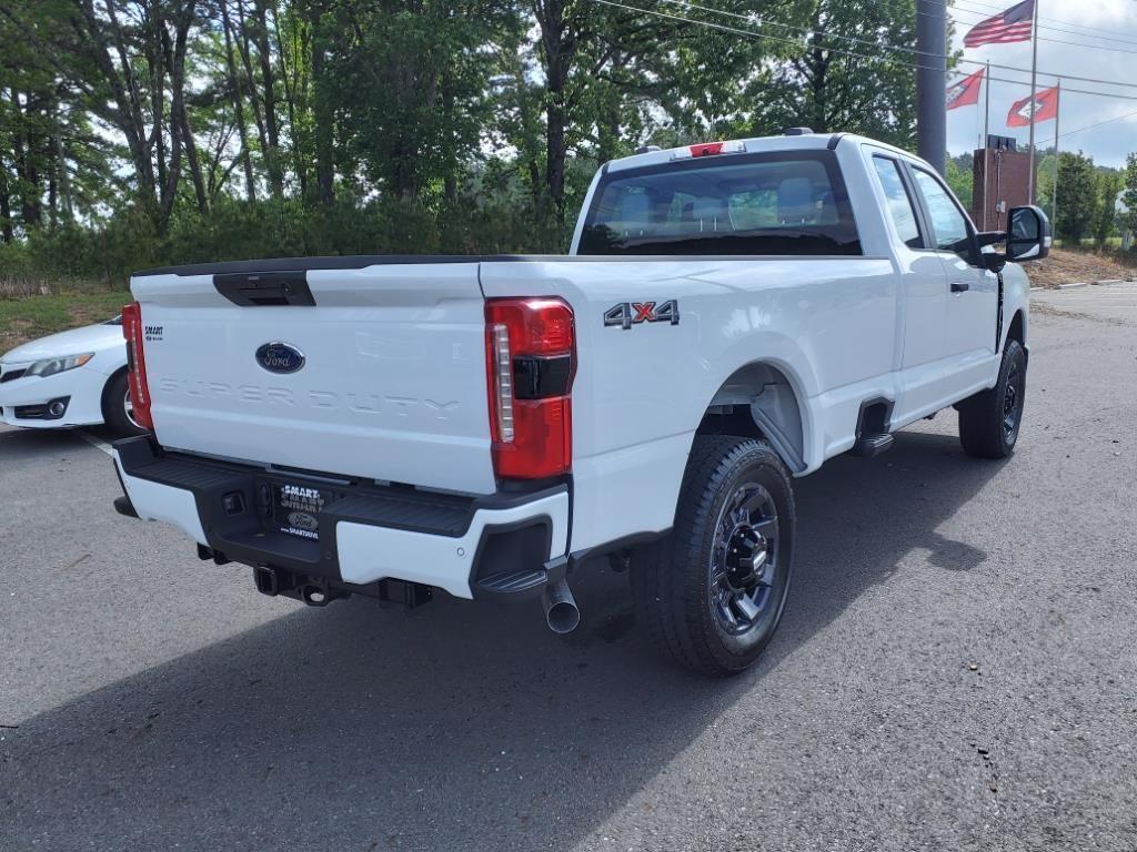 new 2025 Ford F-350 car, priced at $59,595