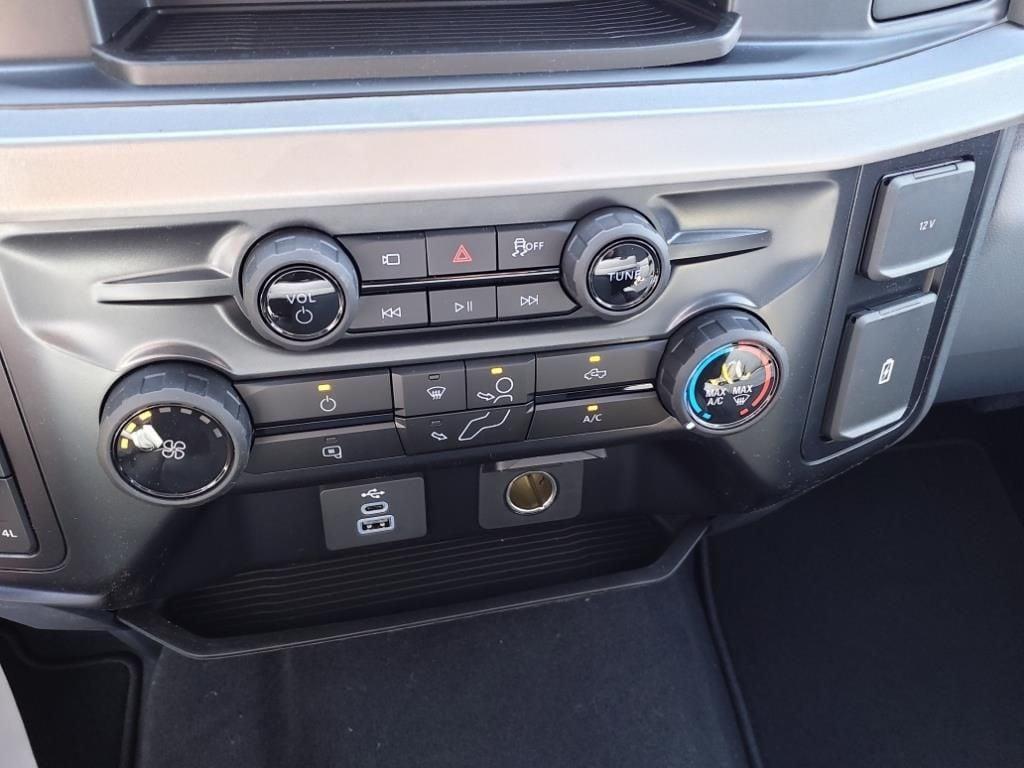 new 2025 Ford F-350 car, priced at $59,595