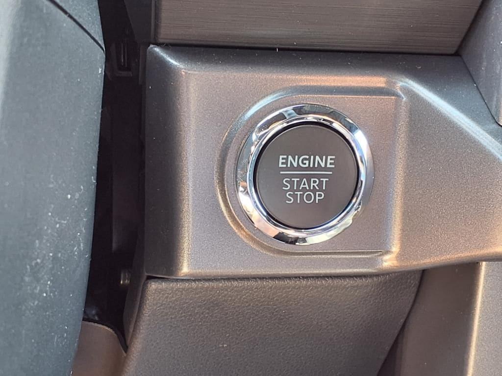 new 2025 Ford F-150 car, priced at $59,100