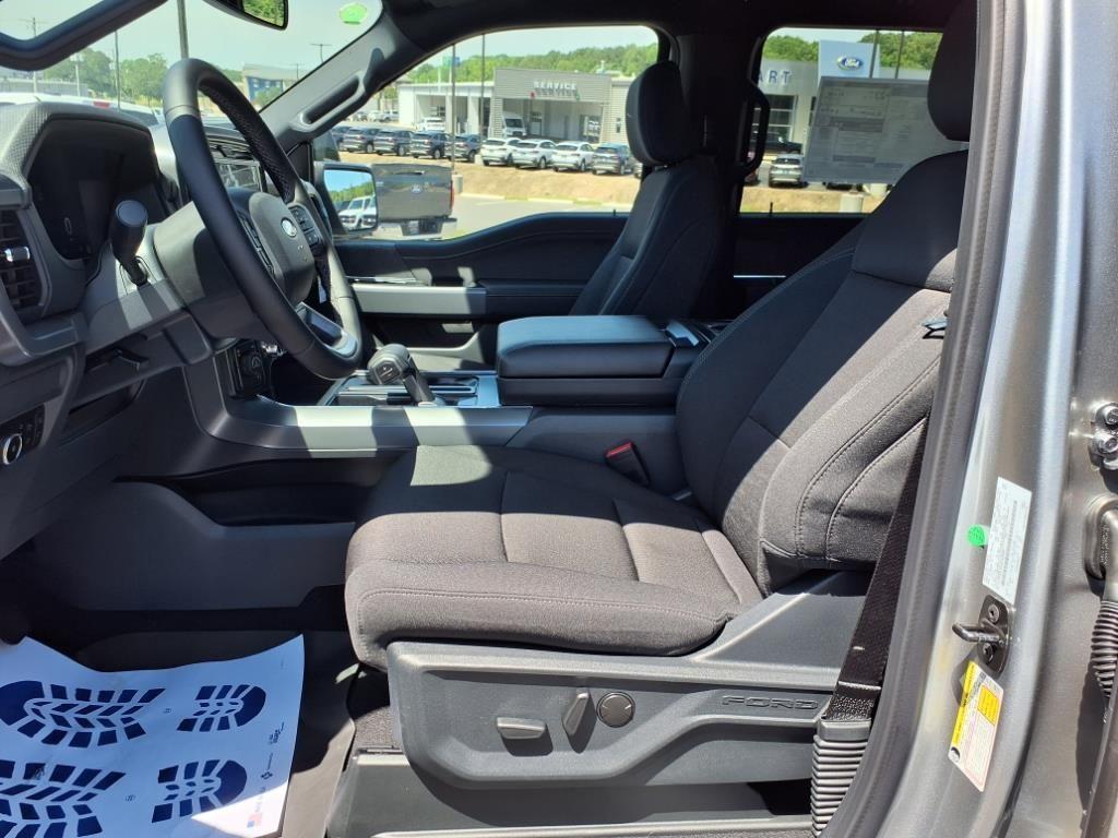 new 2025 Ford F-150 car, priced at $59,100