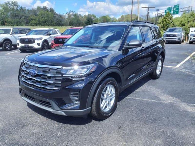 new 2025 Ford Explorer car, priced at $41,349