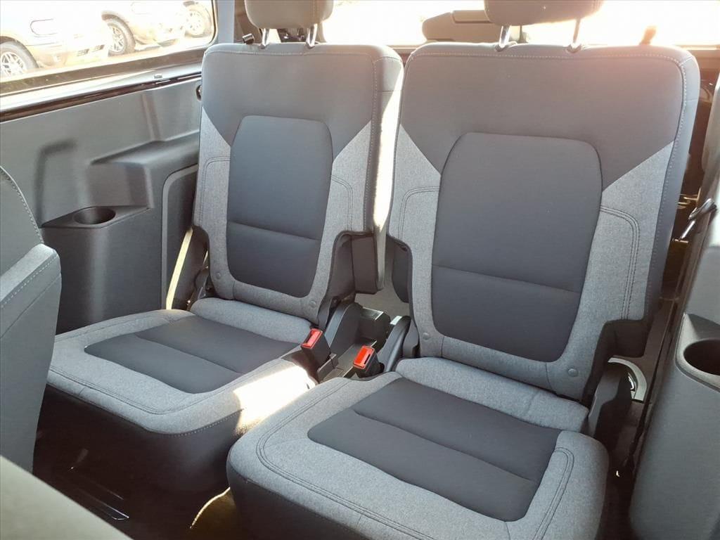 new 2025 Ford Bronco car, priced at $43,346