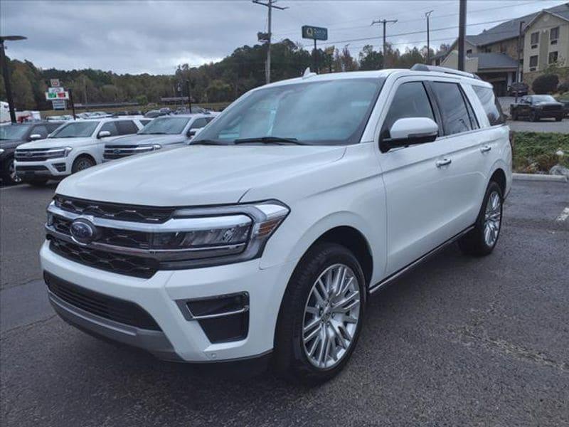 new 2024 Ford Expedition car, priced at $65,945