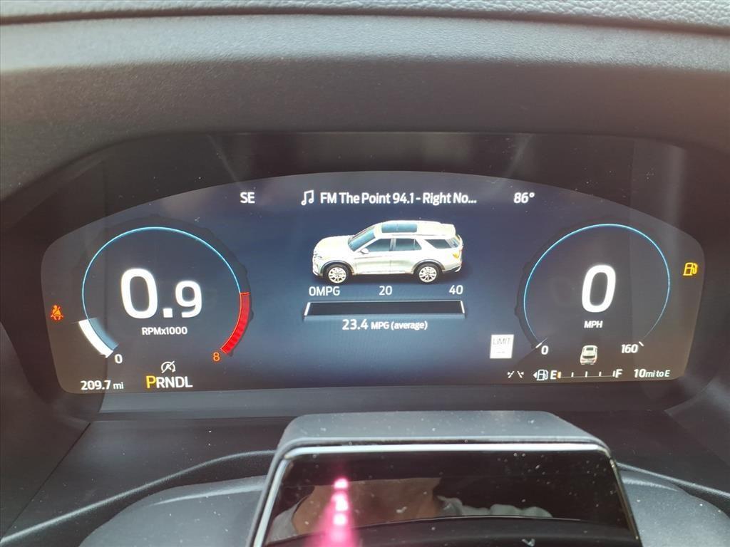 new 2025 Ford Explorer car, priced at $58,355
