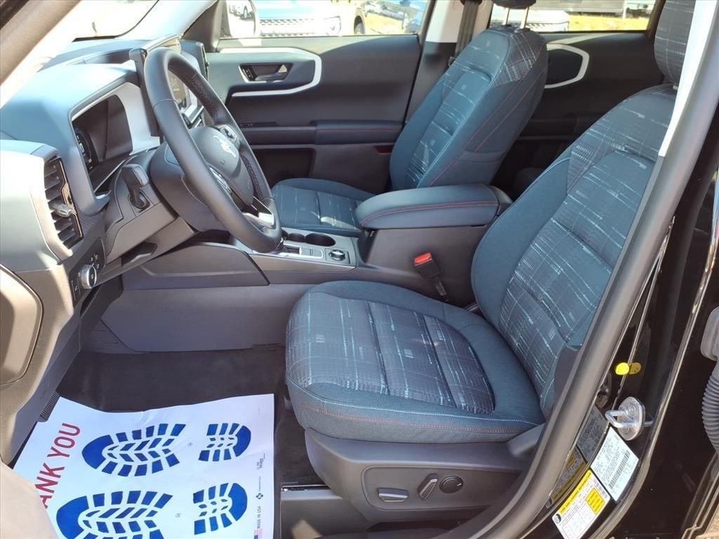 new 2025 Ford Bronco Sport car, priced at $36,454