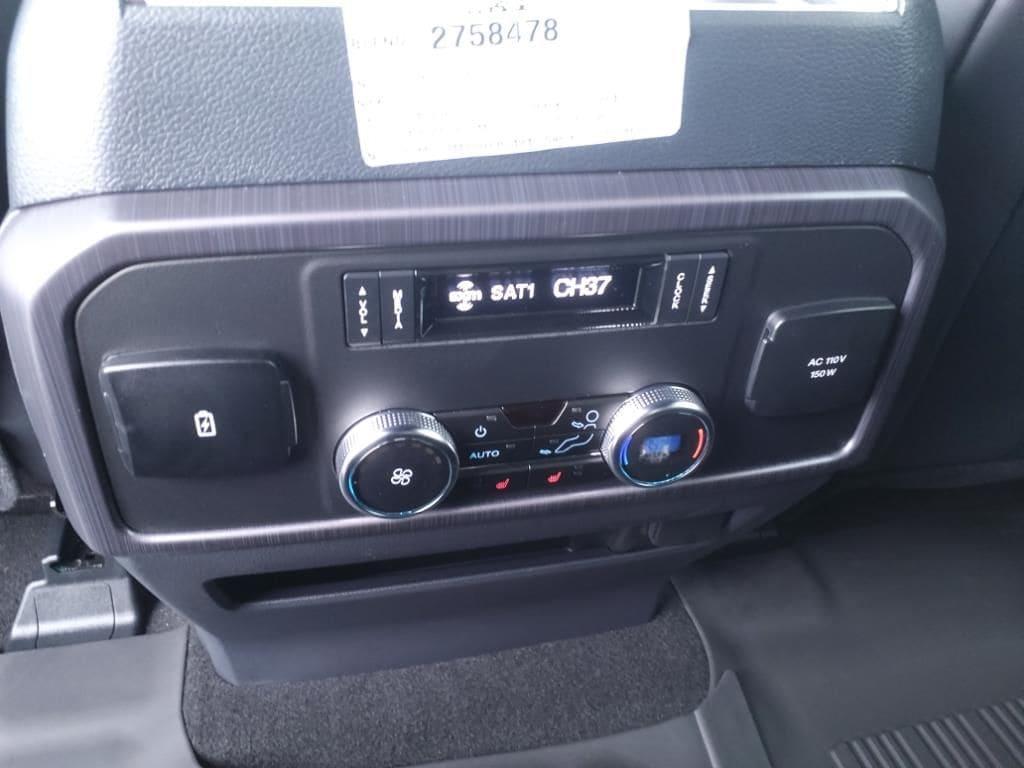 new 2024 Ford Expedition car, priced at $73,460
