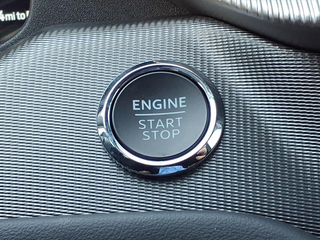 new 2025 Ford Explorer car, priced at $50,095