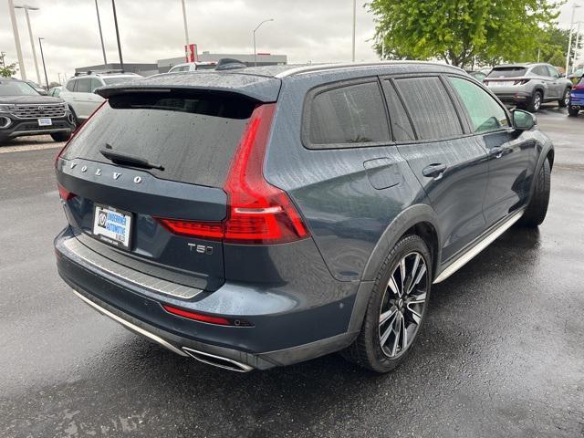 used 2020 Volvo V60 Cross Country car, priced at $27,000