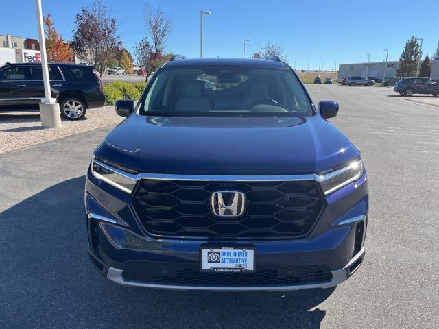new 2025 Honda Pilot car, priced at $51,825