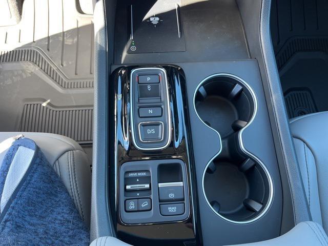 new 2025 Honda Pilot car, priced at $51,825