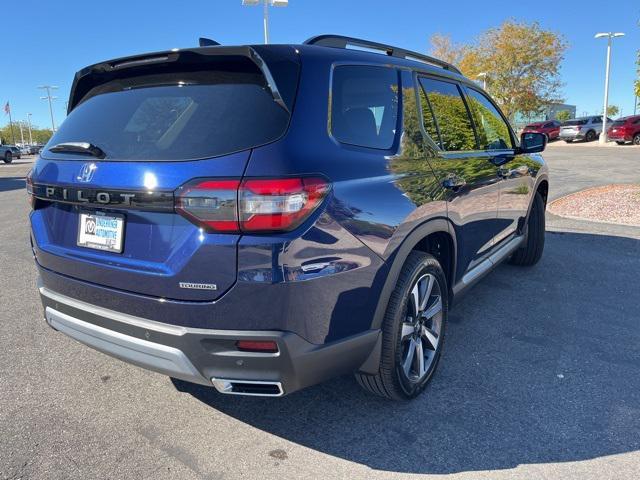 new 2025 Honda Pilot car, priced at $51,825