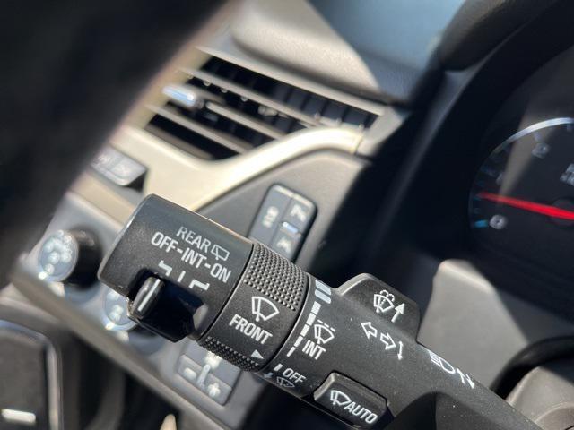 used 2018 GMC Yukon car, priced at $33,900