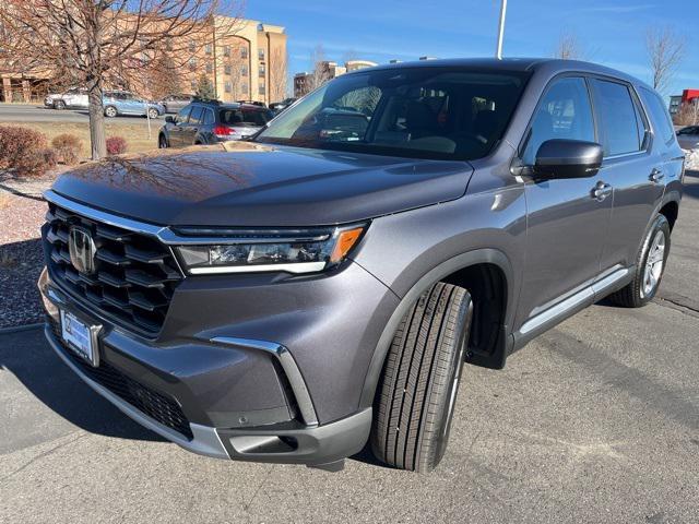 new 2025 Honda Pilot car, priced at $46,995