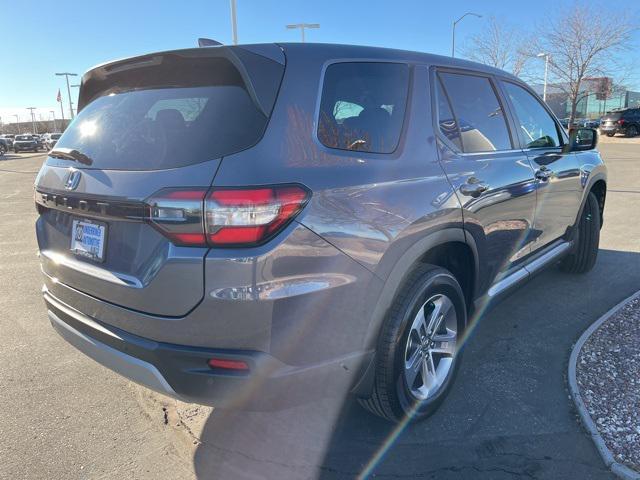 new 2025 Honda Pilot car, priced at $46,995