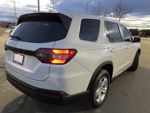 used 2023 Honda Pilot car, priced at $33,000