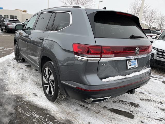 used 2024 Volkswagen Atlas car, priced at $41,900