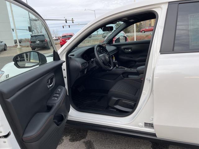 new 2025 Honda HR-V car, priced at $30,300